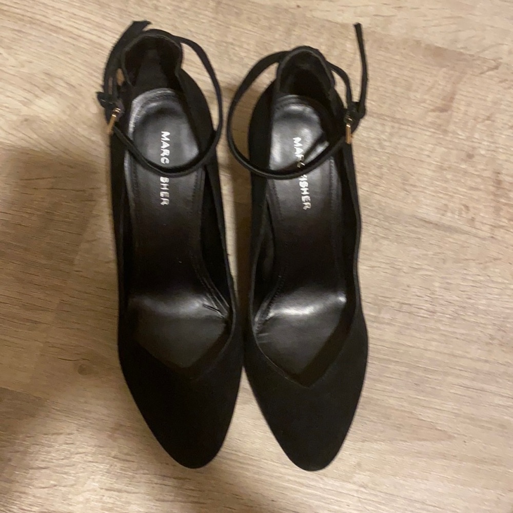 Black thick heels